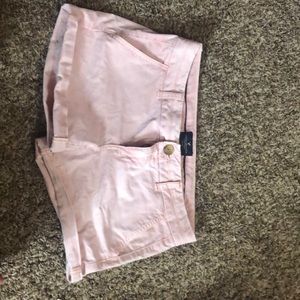 American Eagle Midi Light Pink Shorts